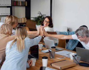 como-generar-la-confianza-necesaria-para-trabajar-en-equipo