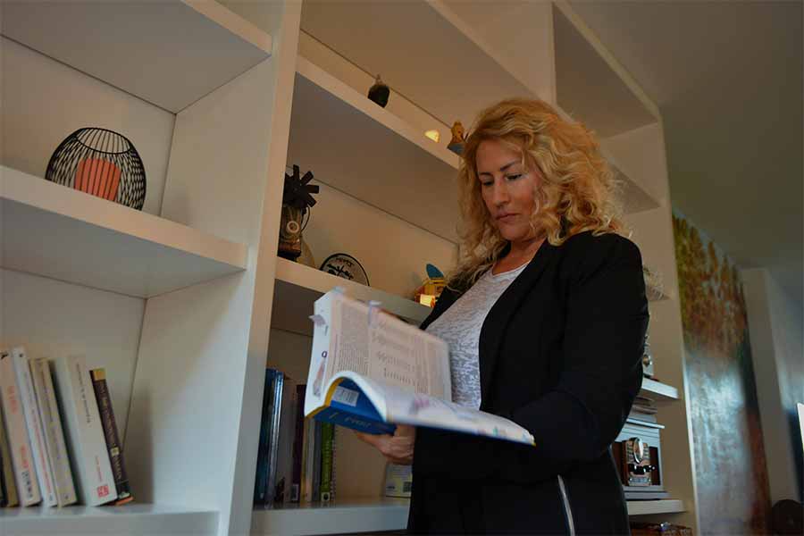 tienda-vive-tu-epica-existencial​-gorras-camisetas-libro