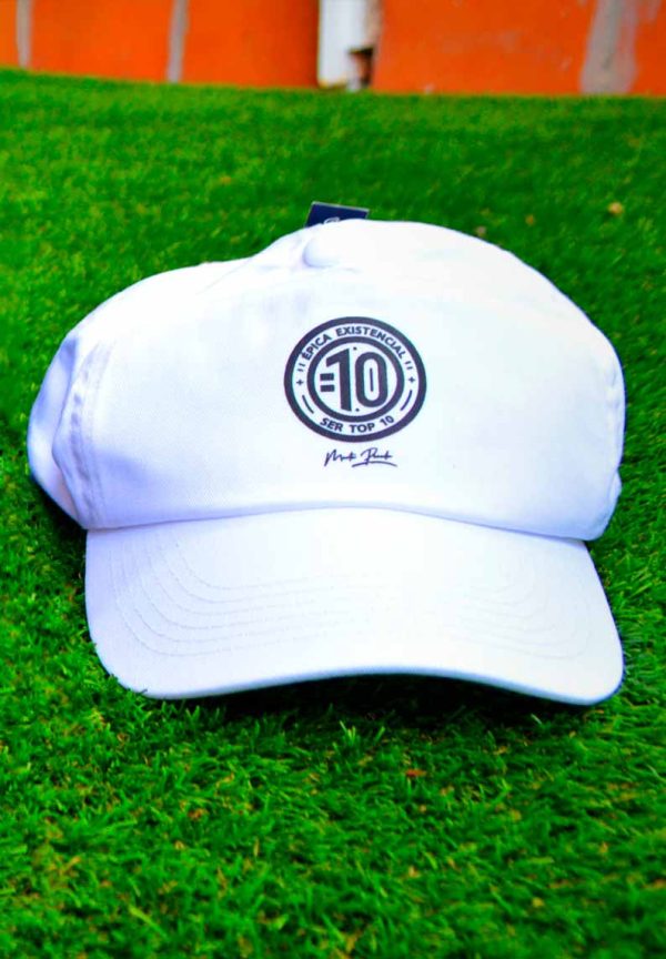 gorra-blanca-epica-existencial-marta-pineda-coach