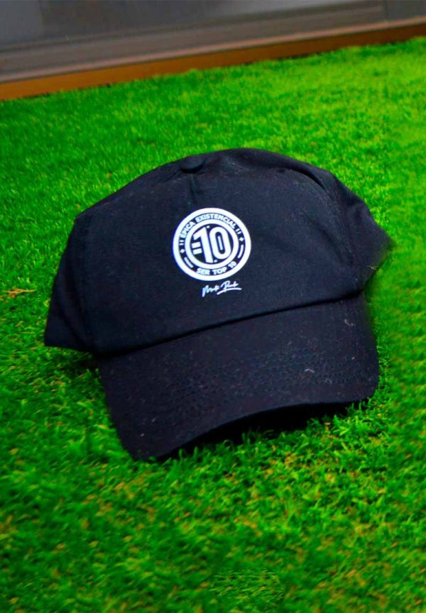 gorra-negra-epica-existencial-marta-pineda-coach